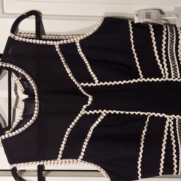 NWT Harlyn anthropology - Picture 3 of 4